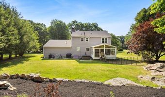 14 Cliff Rd, Bellingham, MA 02019