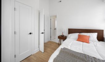 107 S Albion Pl, Atlantic City, NJ 08401