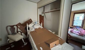 609 R St, Atchison, KS 66002