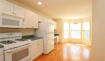 107 Sienna Dr 107, Danbury, CT 06810