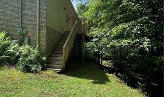 375 Segrest Cir, Athens, GA 30605
