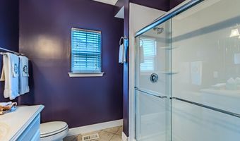 214 Fyke Dr, Athens, TN 37303