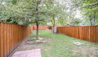 706 W GLEBE Rd, Alexandria, VA 22305