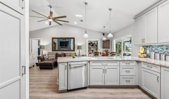 403 FLAMINGO Dr, Apollo Beach, FL 33572
