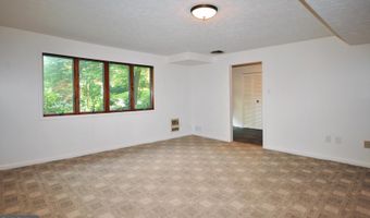 7024 RICHARD Dr, Bethesda, MD 20817