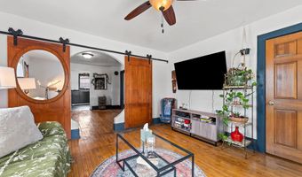 1215 NAVARINO St, Algoma, WI 54201