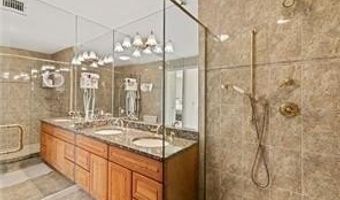 31 Coddinton Wharf 8, Newport, RI 02840