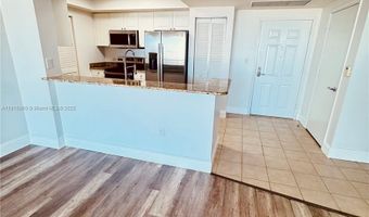 19501 W Country Club Dr 2310, Aventura, FL 33180