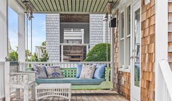 41 Transom Row, Bald Head Island, NC 28461