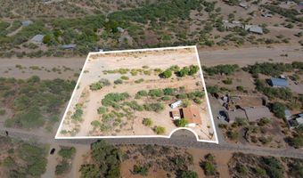 32455 S LISA Dr, Black Canyon City, AZ 85324