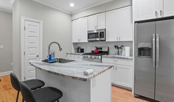 143 N KENWOOD Ave, Baltimore, MD 21224