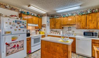 120 Circle Dr, Auburn, KY 42206