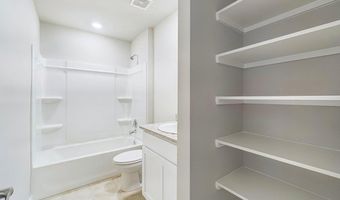 7042 Bexley Ct, Alexandria, LA 71303