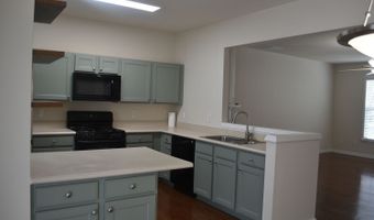 1033 Annazanes Ct, Alpharetta, GA 30004