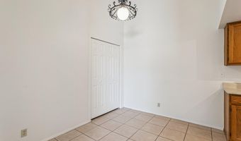 1976 N LEMON TREE Ln 19, Chandler, AZ 85224