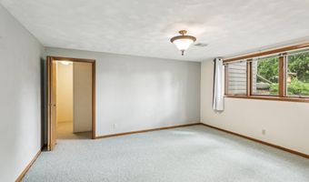 13 Apple Hill Cir, Madison, WI 53717