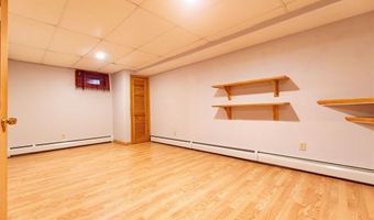 2 Country View Dr, Coventry, RI 02816