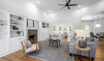 104 Red Oak Ln, Aiken, SC 29803