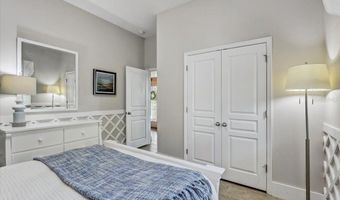 7209 MEETING HOUSE Ln, Apollo Beach, FL 33572