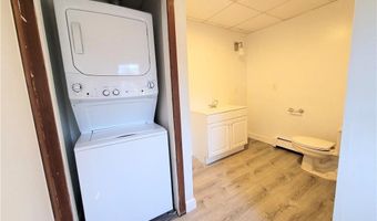 196 Angell Rd 1, Lincoln, RI 02865