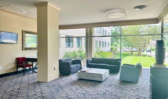 6621 WAKEFIELD Dr 504, Alexandria, VA 22307