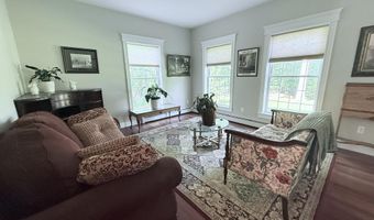 134 Pine Ledge Rd, Bangor, ME 04401