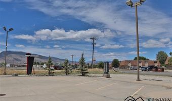 1902 Mountain View Dr, Cody, WY 82414