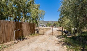 9259 Sierra Hwy, Agua Dulce, CA 91390