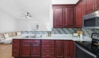 425 3RD St W, Baldwin, FL 32234