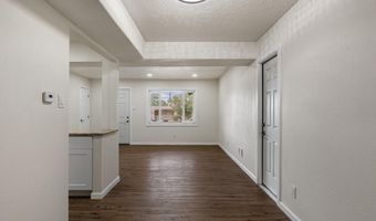 716 LA VETA Dr NE, Albuquerque, NM 87108
