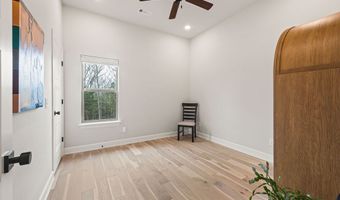 4 Moreton Ln, Bella Vista, AR 72714