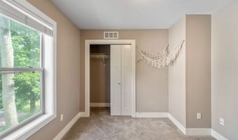 611 Court St, Adel, IA 50003