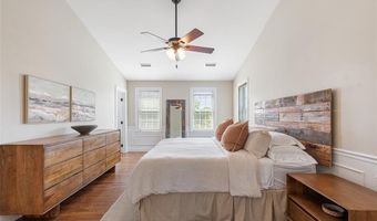 23 South St, Barrington, RI 02806