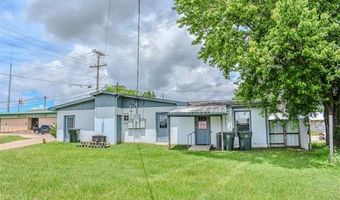 106 SE 2nd St, Antlers, OK 74523