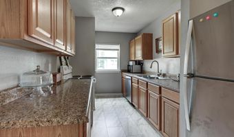 421 W 6th St, Baxter Springs, KS 66713