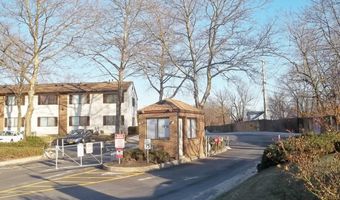 615 Broadway 83, Amityville, NY 11701