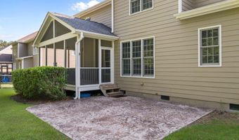 3005 Canopy Woods Dr, Apex, NC 27539