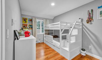 12 Scuppo Rd F9, Danbury, CT 06811