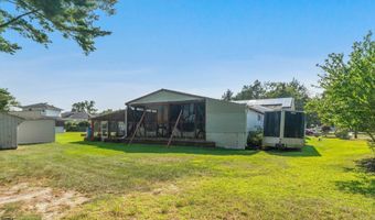 4 E Curran Dr, Absecon, NJ 08201