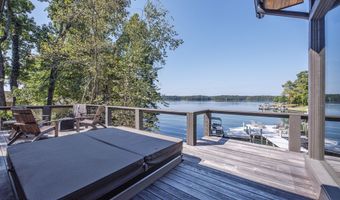 58 S Point Dr, Alexander City, AL 35010