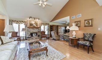 10946 Liz Ln, Orland Park, IL 60467