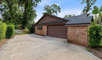 105 PINE TREE Ln, Altamonte Springs, FL 32714