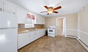 112 Clay St, Central Falls, RI 02863
