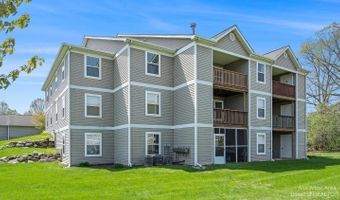 1328 Heatherwood Ln, Ann Arbor, MI 48108