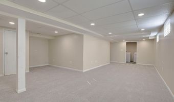 4 ROOSEVELT Dr, Annapolis, MD 21401