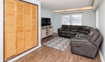 610 5th Ave, Altoona, IA 50009