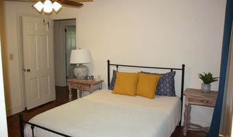 101 Ward Ave, Batesville, MS 38606