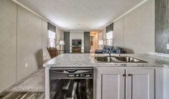 15 R.W. MacLeod Ln, Belfast, ME 04915