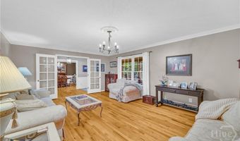 155 Devereux Dr, Athens, GA 30606