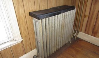 381 Hancock St, Bangor, ME 04401